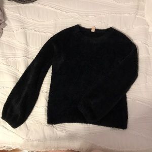 black balloon sleeve sweater
